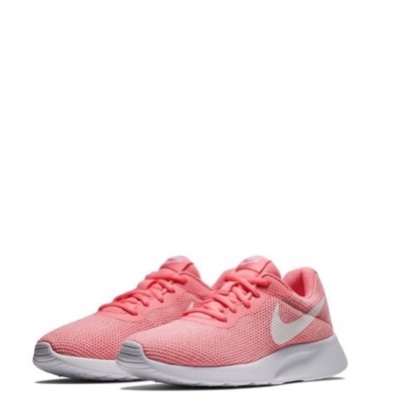 Nike Shoes - Nike Tanjun Running Sneakers